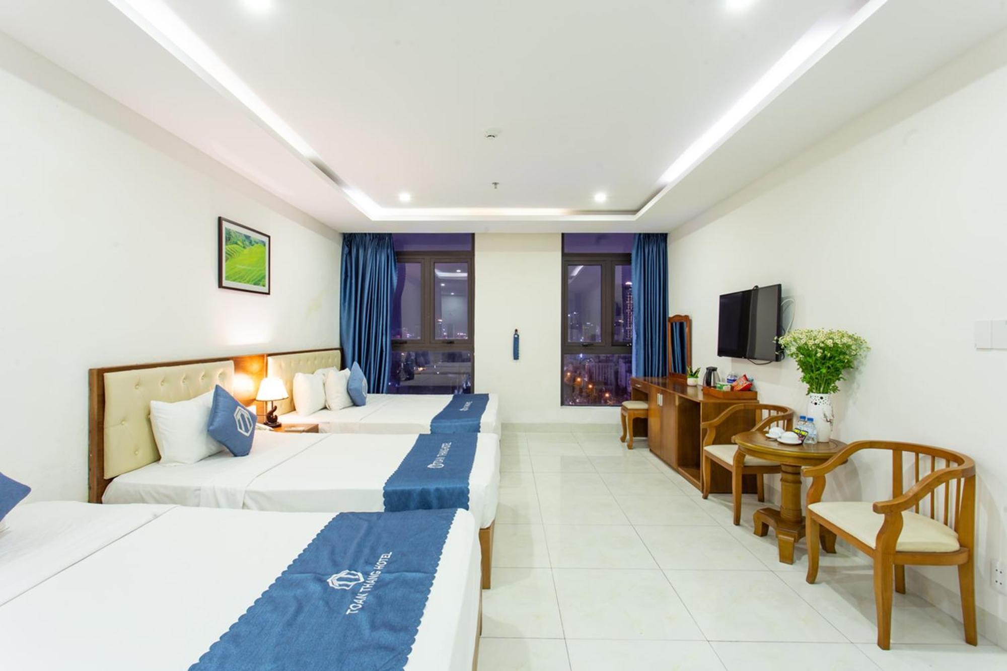 Toan Thang Beach Hotel ダナン市 エクステリア 写真