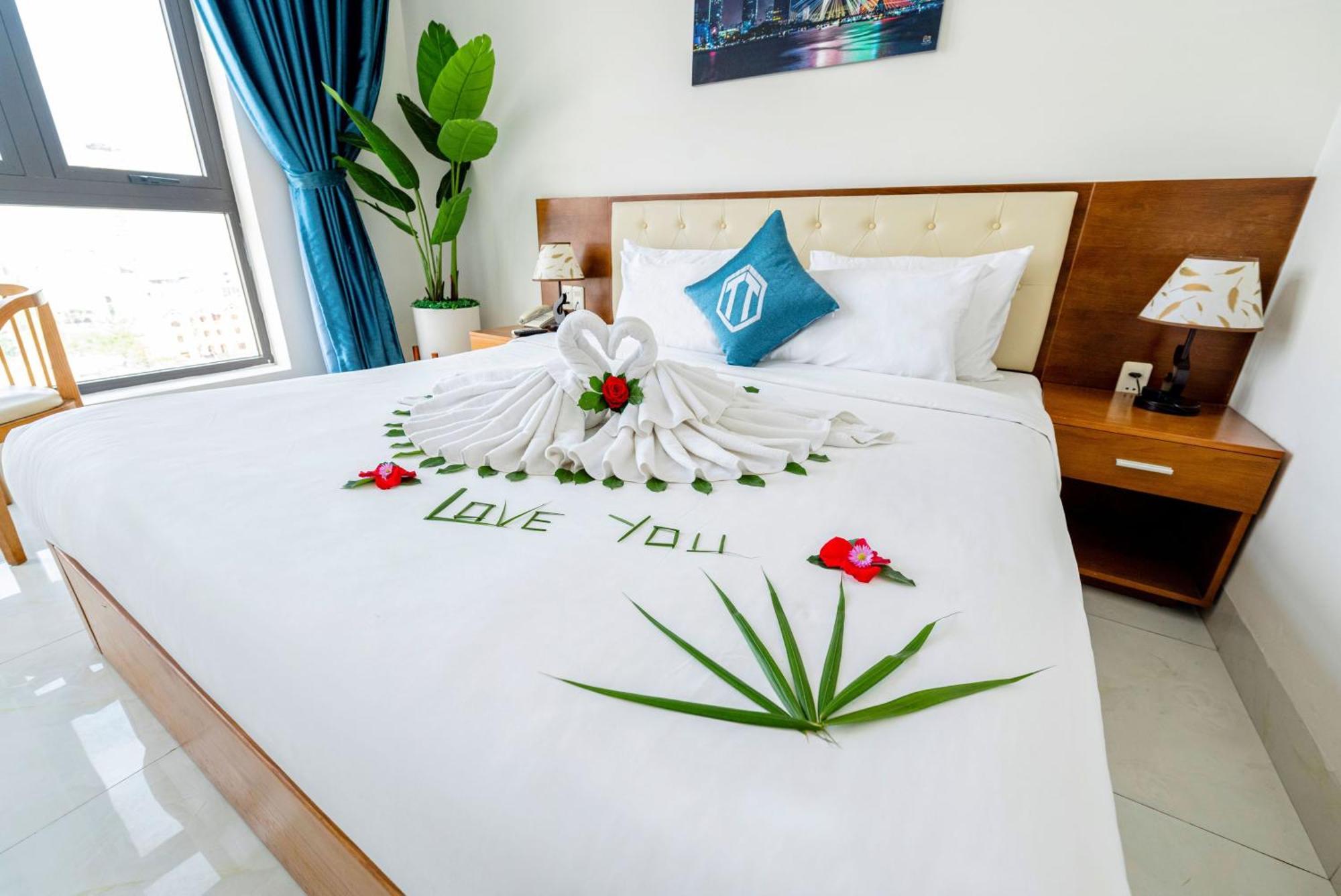 Toan Thang Beach Hotel ダナン市 エクステリア 写真