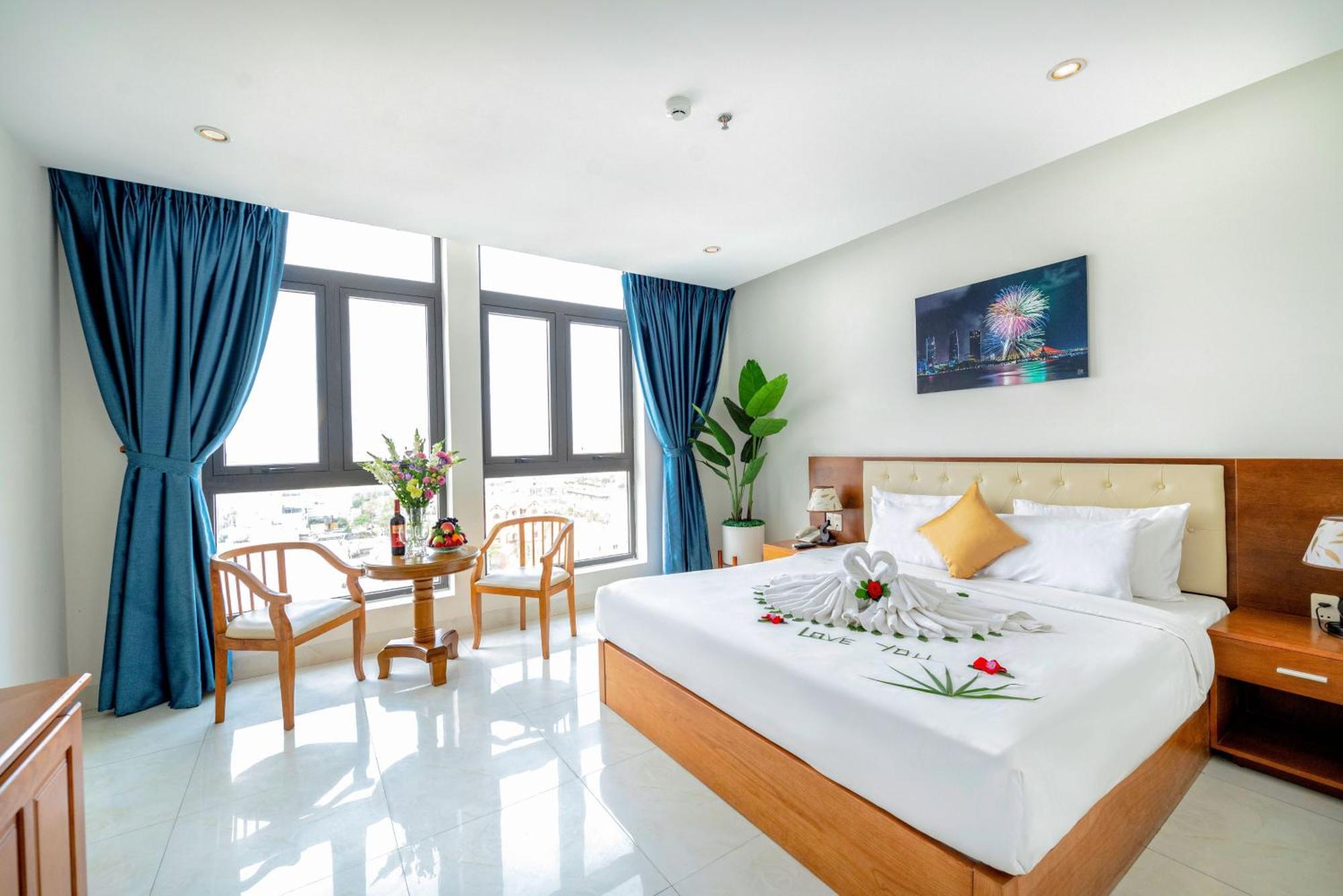 Toan Thang Beach Hotel ダナン市 エクステリア 写真