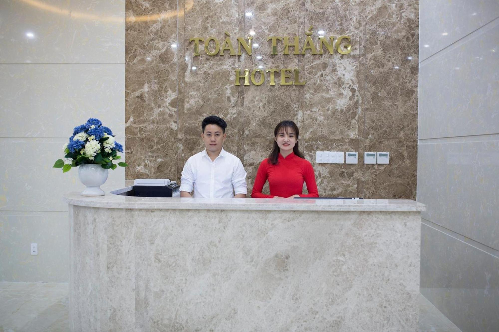 Toan Thang Beach Hotel ダナン市 エクステリア 写真