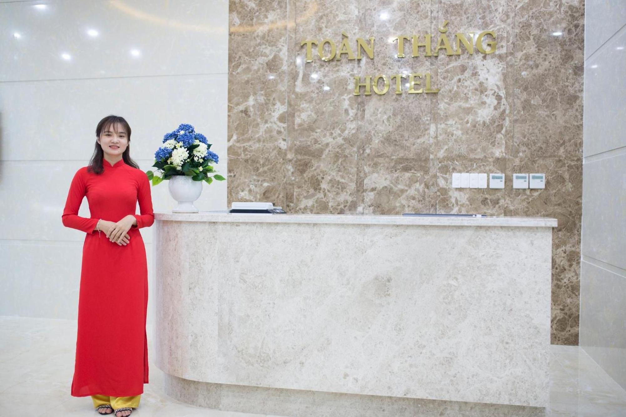 Toan Thang Beach Hotel ダナン市 エクステリア 写真