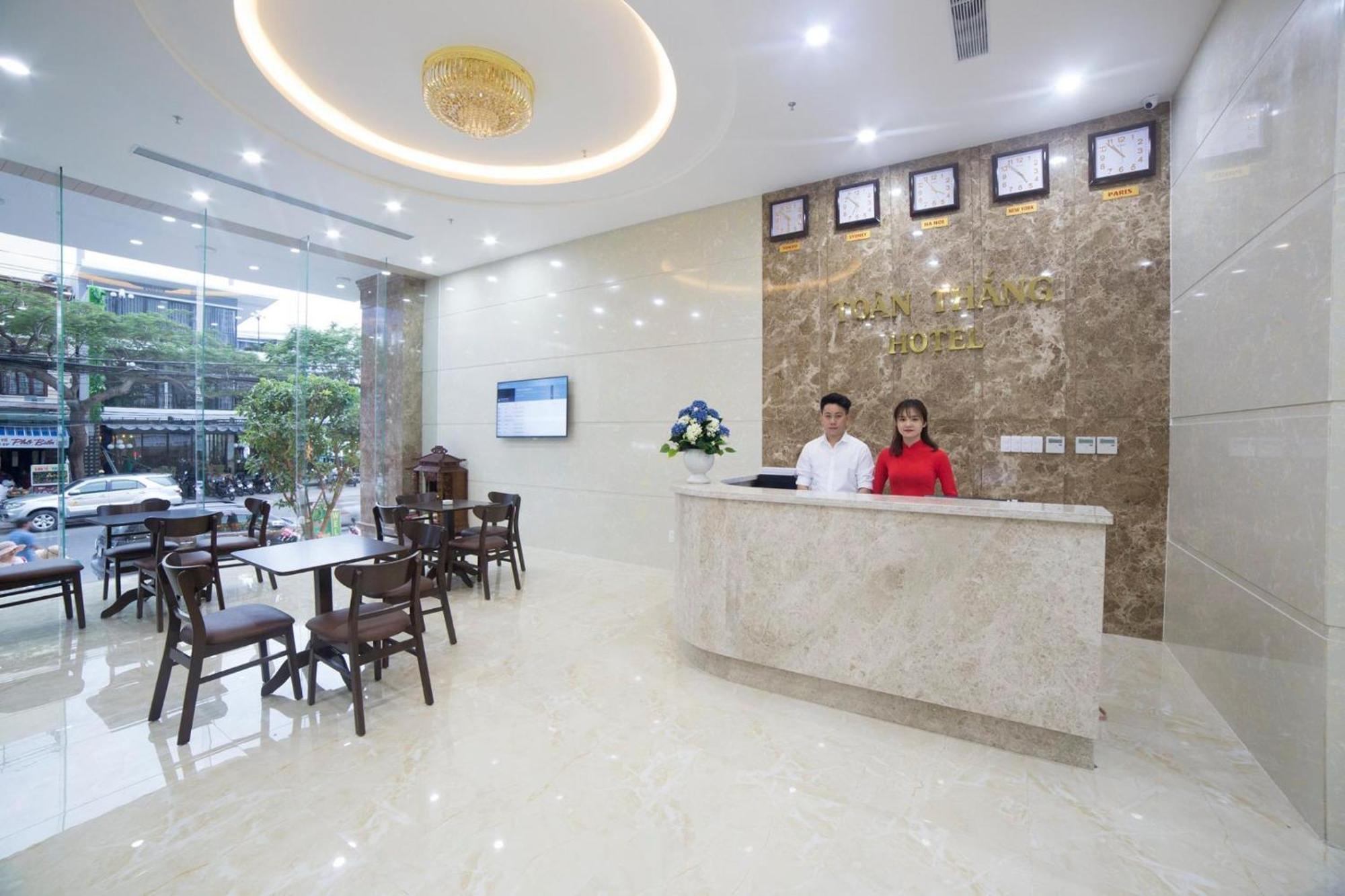 Toan Thang Beach Hotel ダナン市 エクステリア 写真
